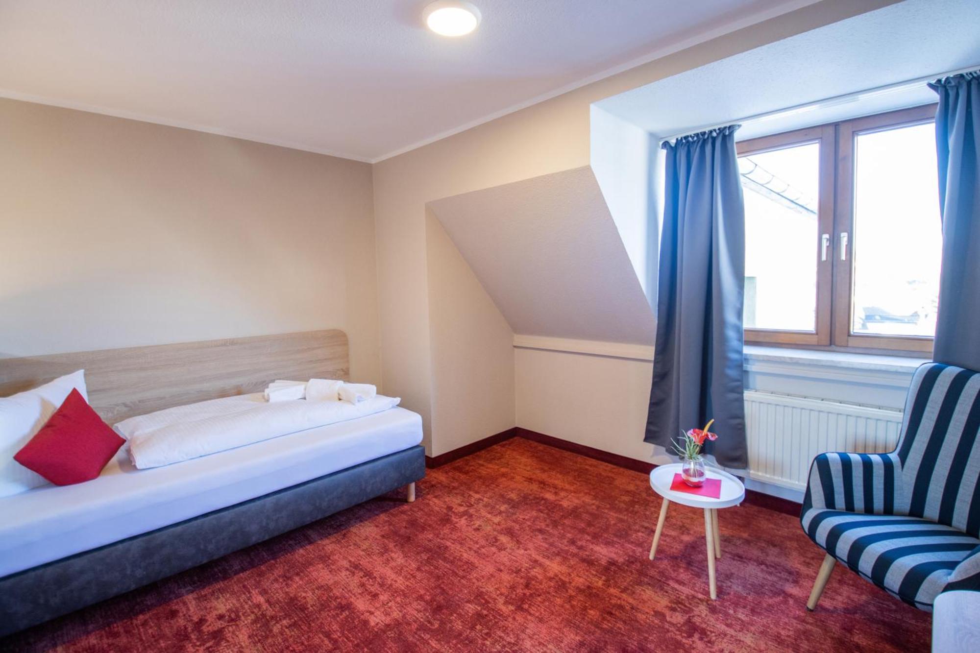 Hotel Lengenfelder Hof Lengenfeld  Екстериор снимка
