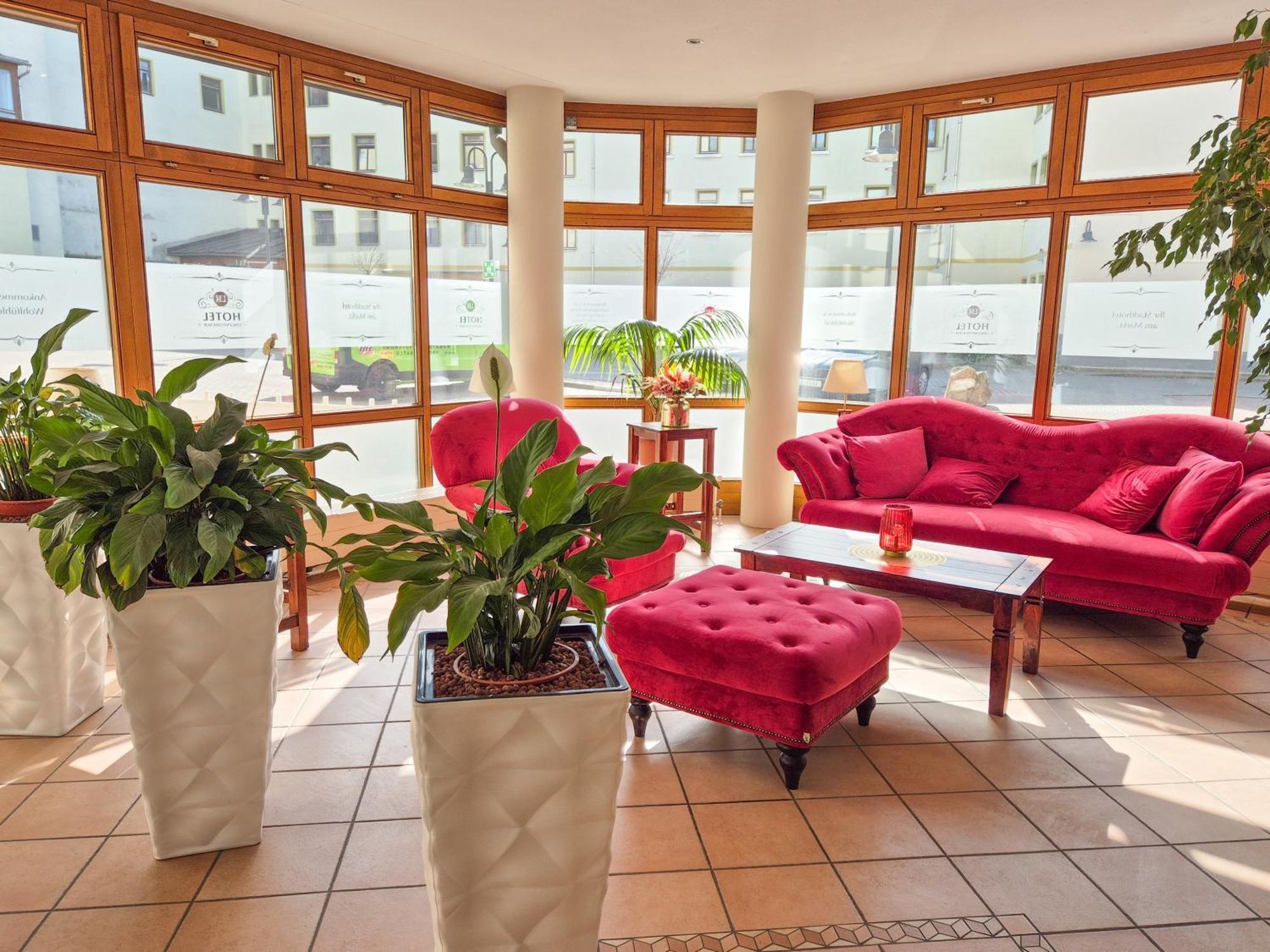 Hotel Lengenfelder Hof Lengenfeld  Екстериор снимка